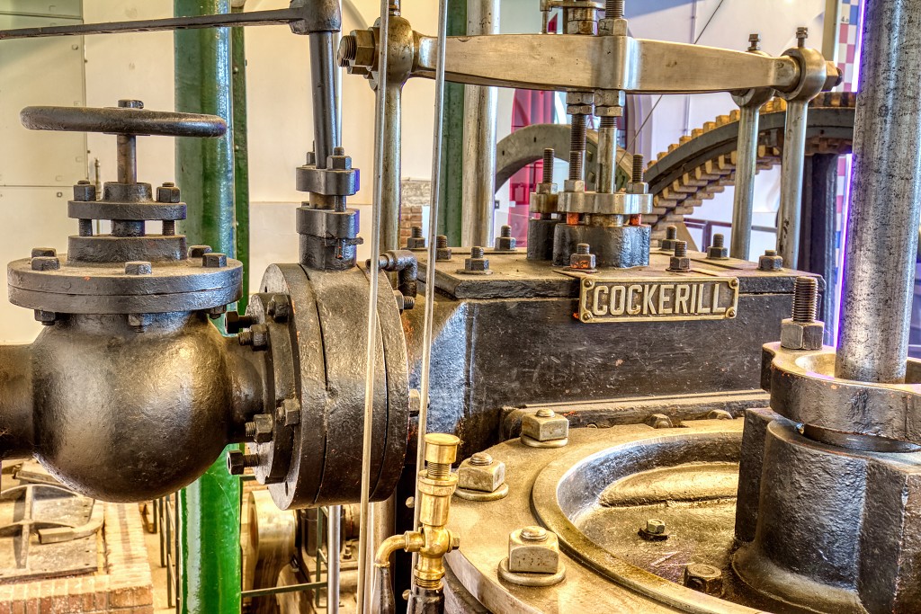 Gemaal De Cruquius Haarlemmermeer polder hdr rijksmonument stoommachine erfgoed neo gotisch gebouw architectuur museum